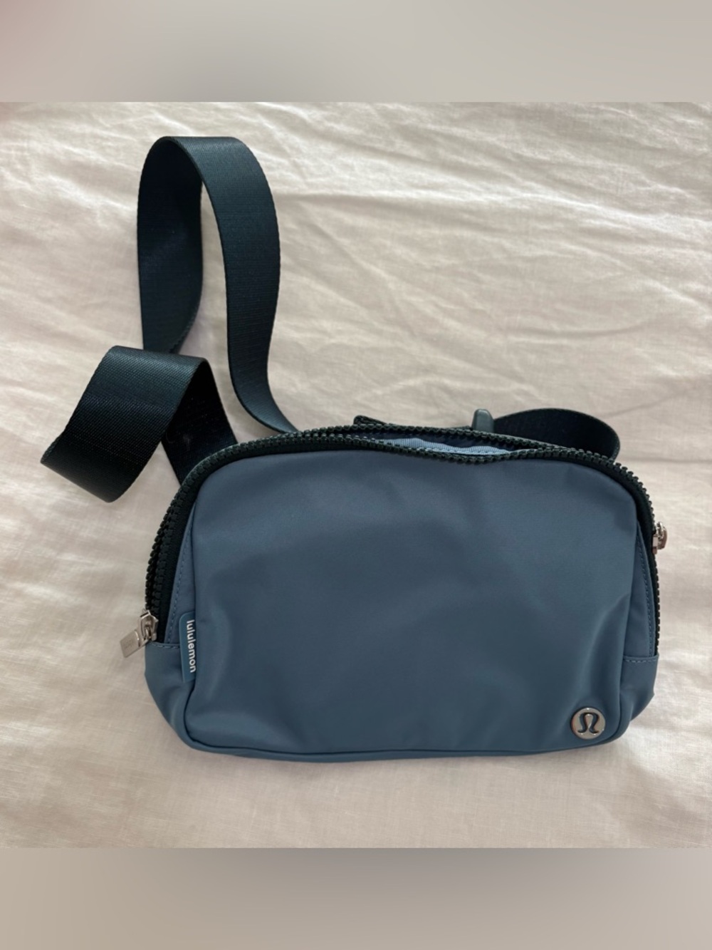 lululemon Slate Blue Belt Bag - Large 2L